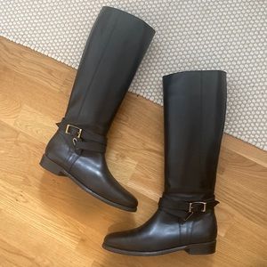 Burberry riding boots